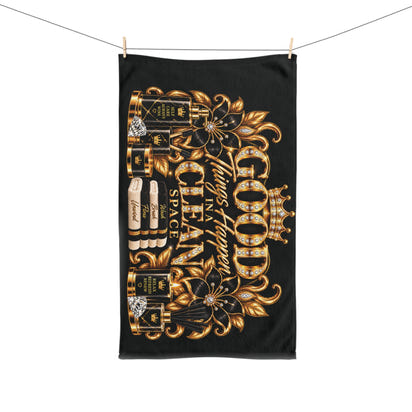 Good Things Happen in a Clean Space Hand Towel — Luxury Gold Cleaning Quote